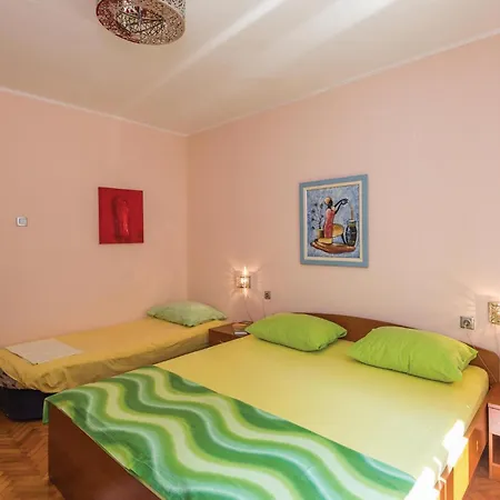 Lovely In With Wifi Makarska