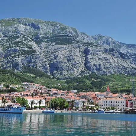 Lovely In With Wifi Makarska